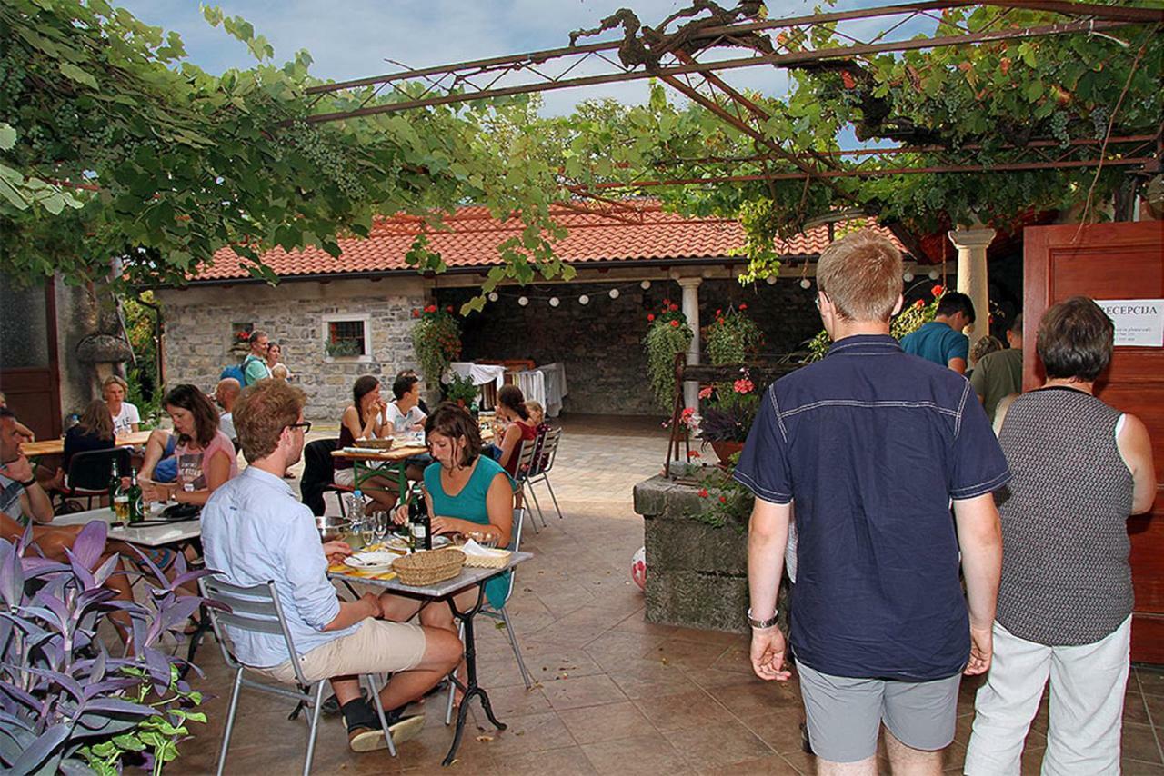Tourist Farm Dujceva Domacija Villa Vremski Britof Ngoại thất bức ảnh